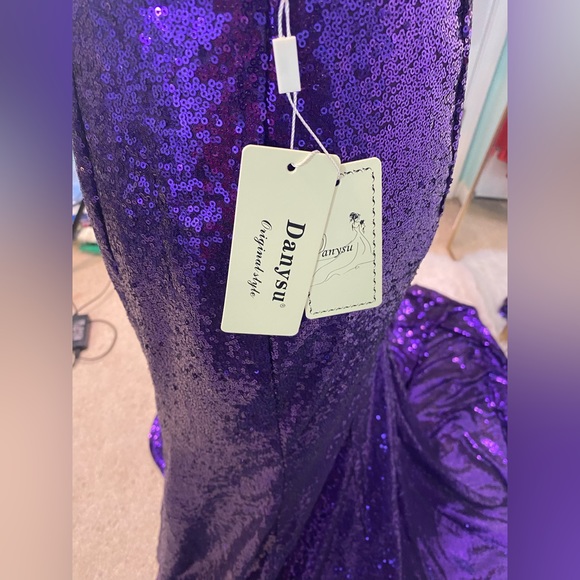 DANYSU Sequin Gown size S NWT - Picture 9 of 10